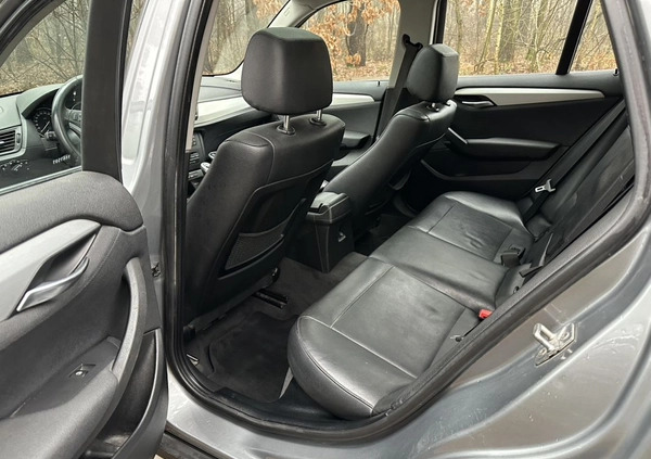 BMW X1 cena 37900 przebieg: 220000, rok produkcji 2011 z Wągrowiec małe 596